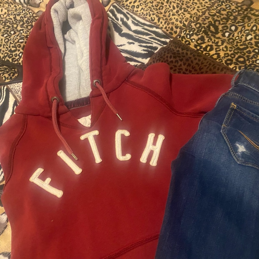 Abercrombie & Fitch Hoodie M Maroon